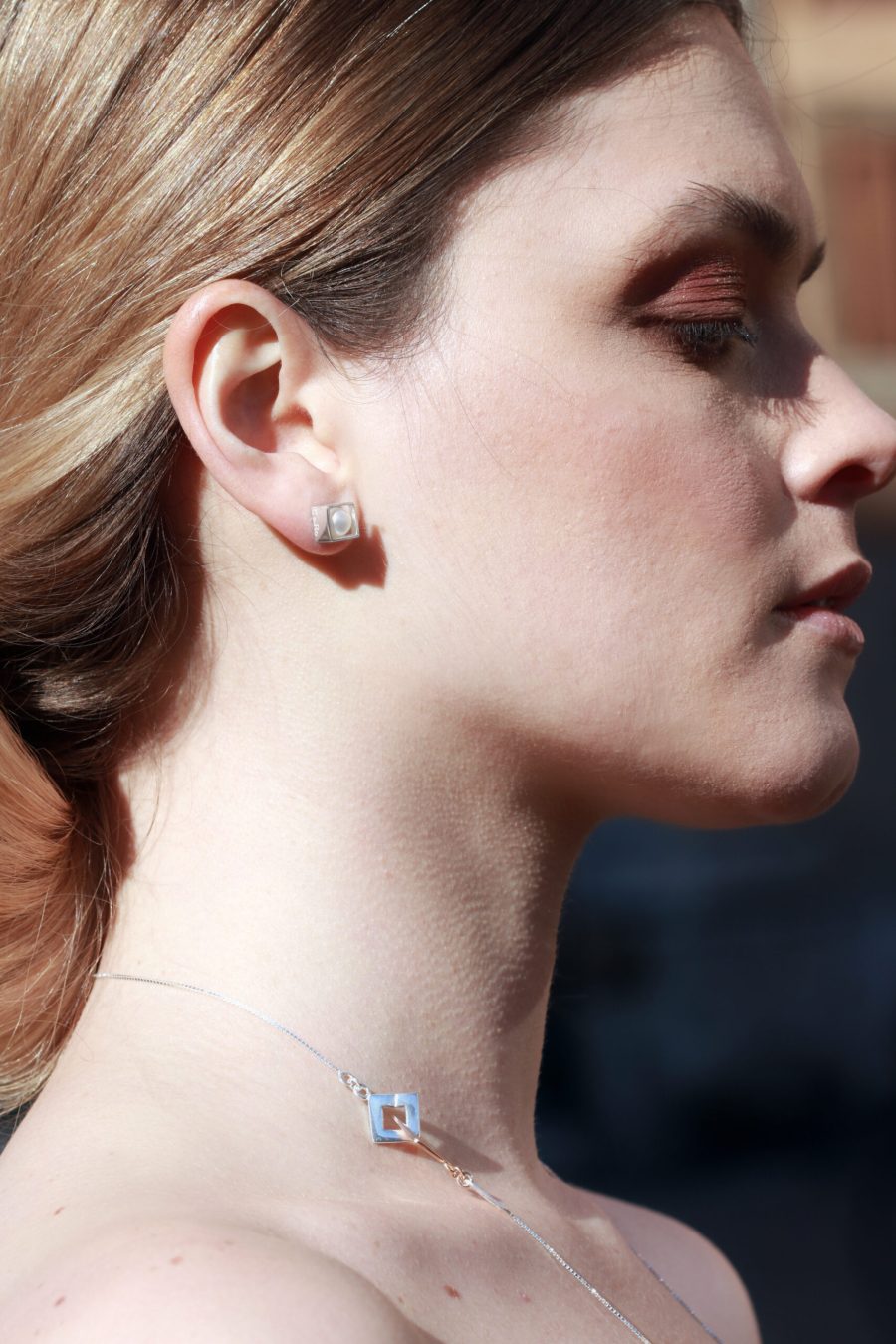 Indossato orecchini Nara silver