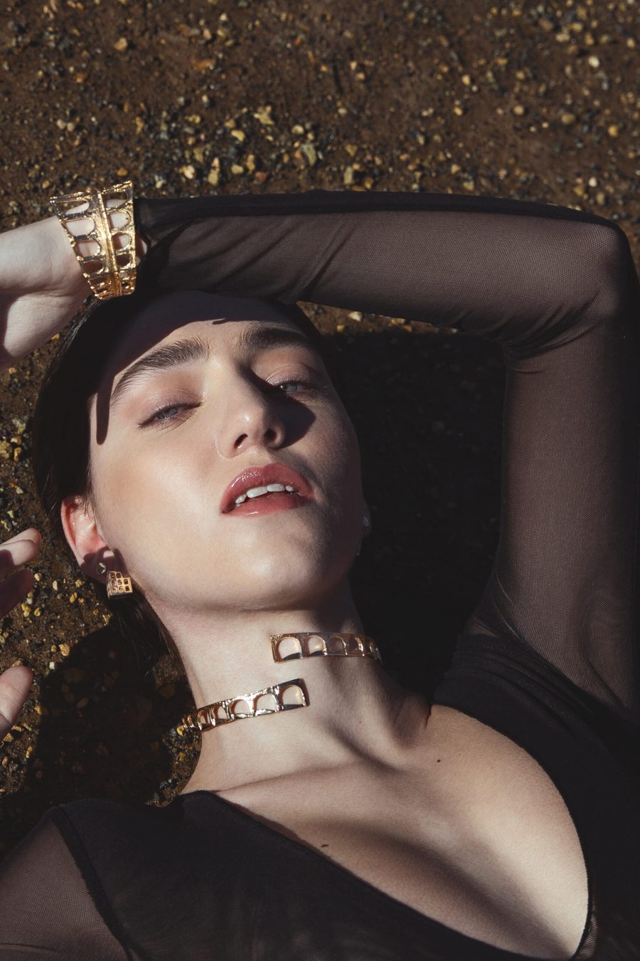 Chocker Acquedotto indossato 2