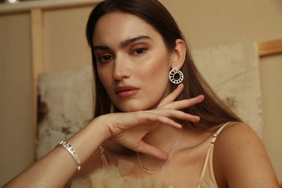 Foto per reel orecchini acquedotto 3 colori