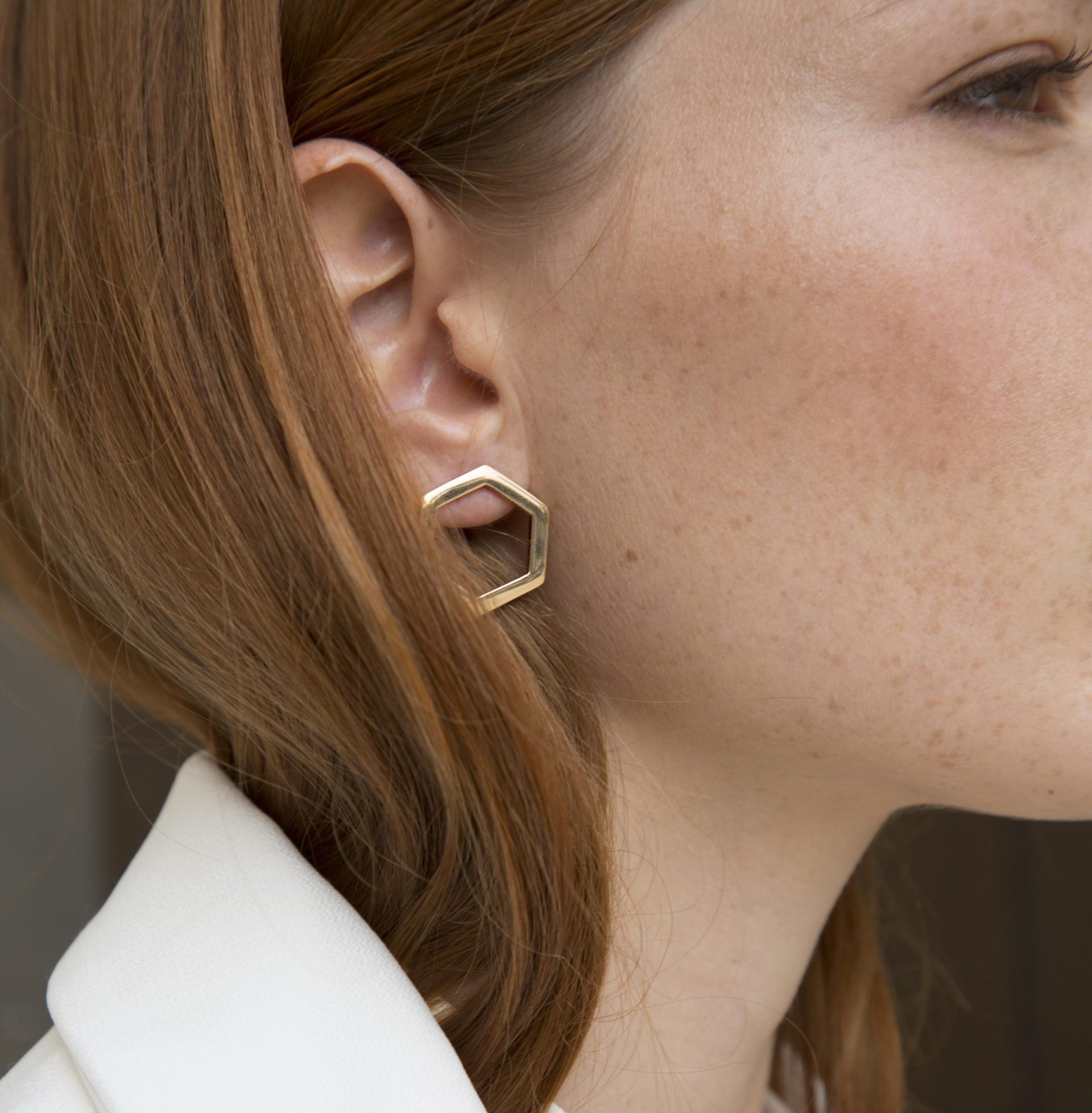 hex_sofia_hexagons_gold